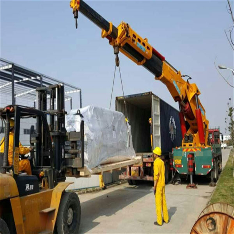 嵩县吊车租赁价格、流程、安全标准全解析，快速解决施工难题